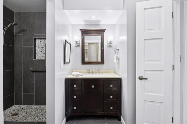 1201 Yale Place 407, Minneapolis, MN 55403