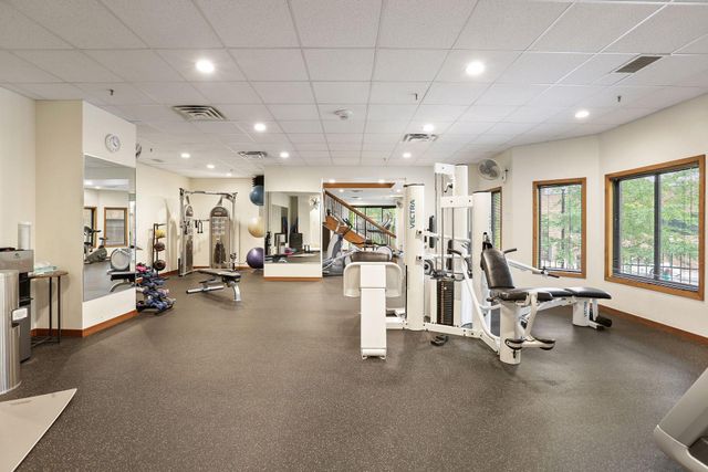 1201 Yale Place 407, Minneapolis, MN 55403