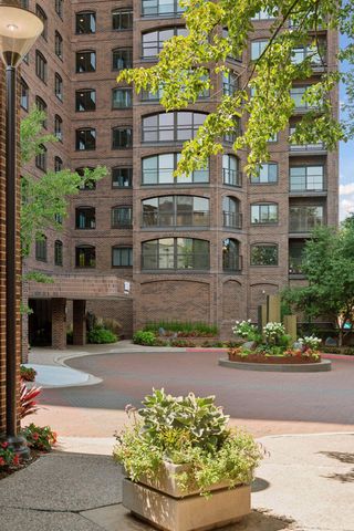 1201 Yale Place 407, Minneapolis, MN 55403