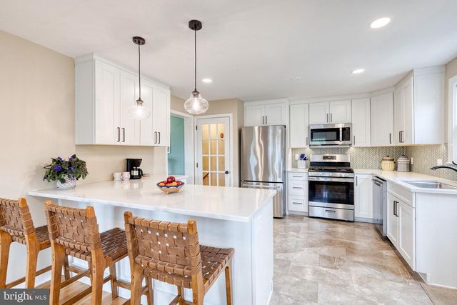 8222 PLEASANT PLAINS RD, Baltimore, MD 21286