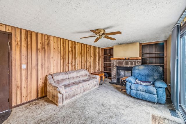 1116 Timberbank Lane, Westerville, OH 43081