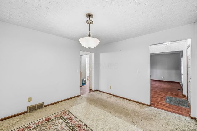 1116 Timberbank Lane, Westerville, OH 43081