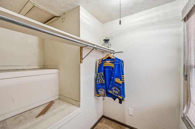 1116 Timberbank Lane, Westerville, OH 43081