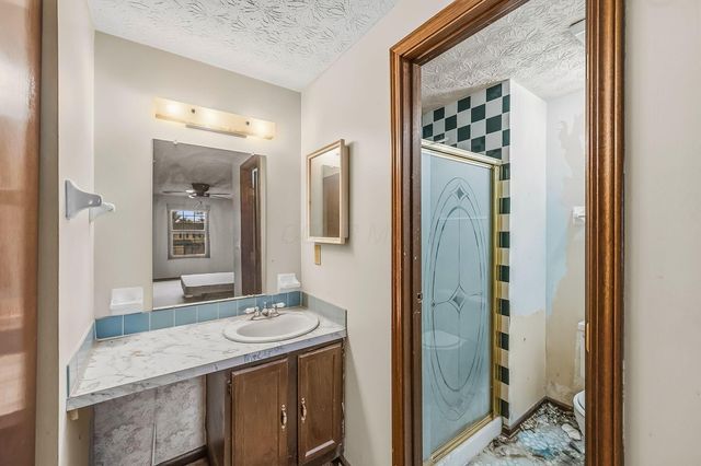 1116 Timberbank Lane, Westerville, OH 43081