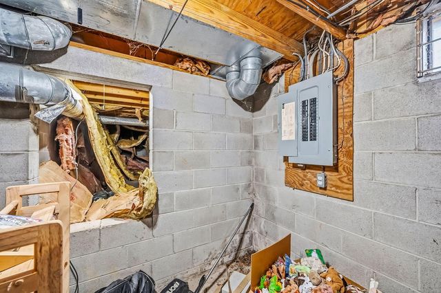 1116 Timberbank Lane, Westerville, OH 43081