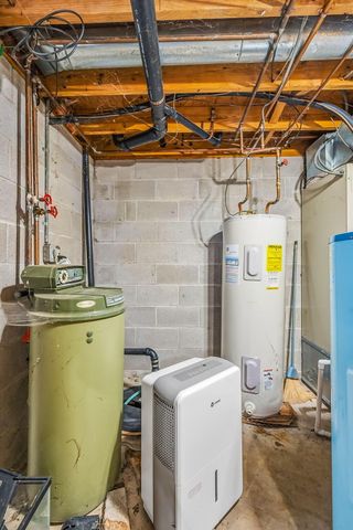 1116 Timberbank Lane, Westerville, OH 43081