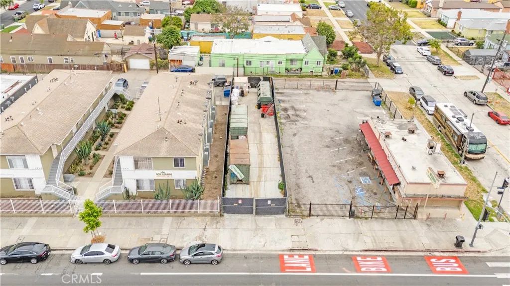 1550 W Florence, Los Angeles, CA 90047