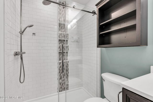 55 Oak Lane, Eatontown, NJ 07724