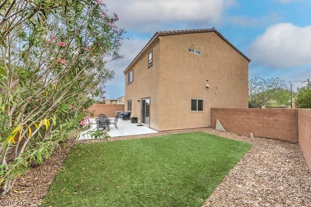 10638 AXIS MOUNTAIN Court, Las Vegas, NV 89166