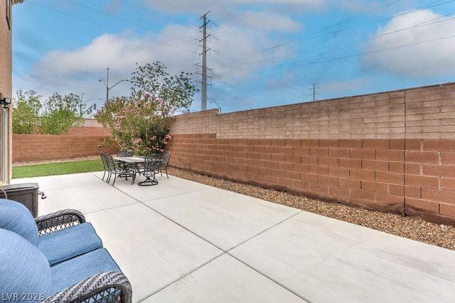 10638 AXIS MOUNTAIN Court, Las Vegas, NV 89166