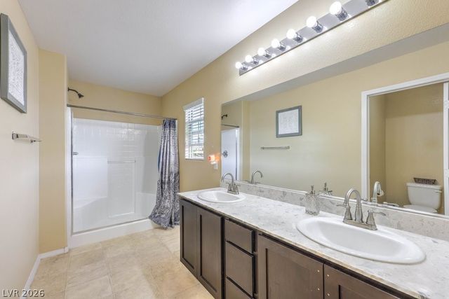 10638 AXIS MOUNTAIN Court, Las Vegas, NV 89166