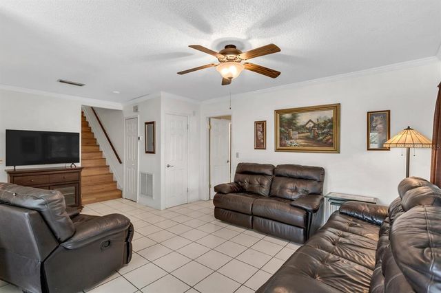 11814 RAINTREE DRIVE 11814, Temple Terrace, FL 33617