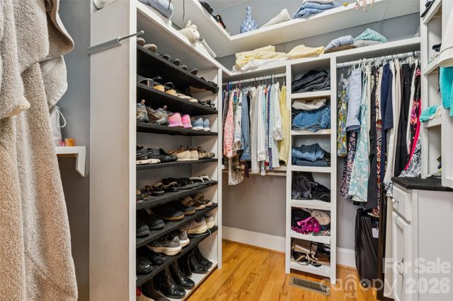 6784 Lynrose Court, Charlotte, NC 28226