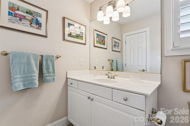 6784 Lynrose Court, Charlotte, NC 28226