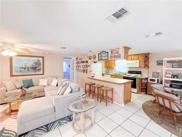 210 Nighthawk DR, Upper Captiva, FL 33924