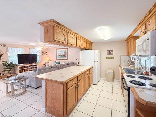 210 Nighthawk DR, Upper Captiva, FL 33924