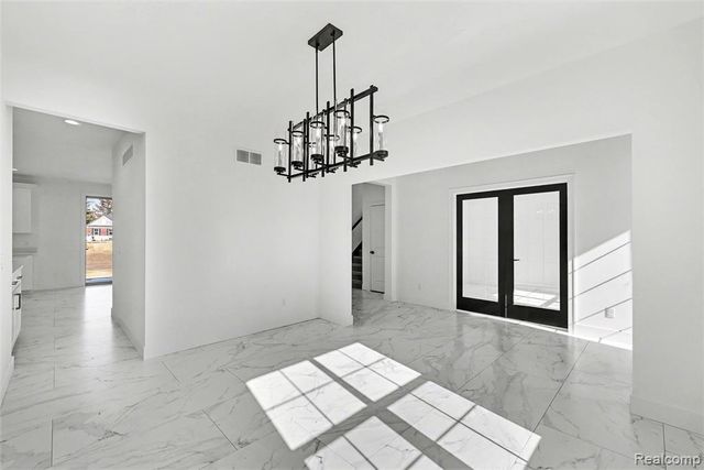 56270 Stone Falcon, Shelby Twp, MI 48316