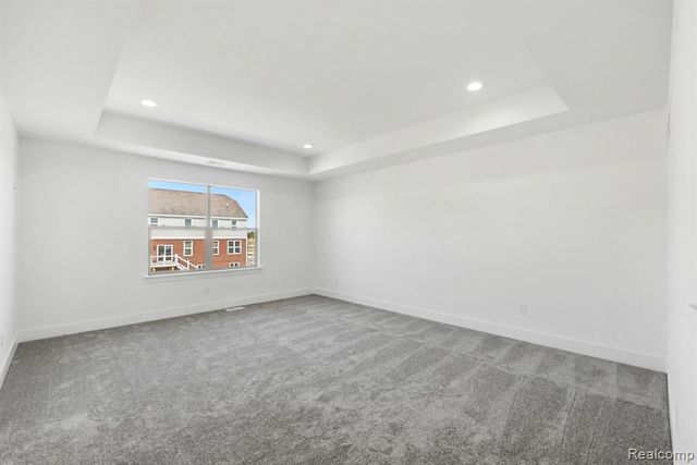 56270 Stone Falcon, Shelby Twp, MI 48316