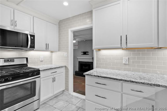 1521 Berkshire Road, Fayetteville, NC 28304