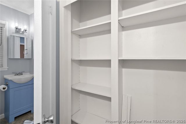 1521 Berkshire Road, Fayetteville, NC 28304