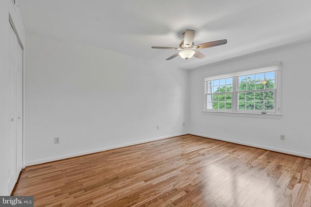 309 CENTER ST N, Vienna, VA 22180