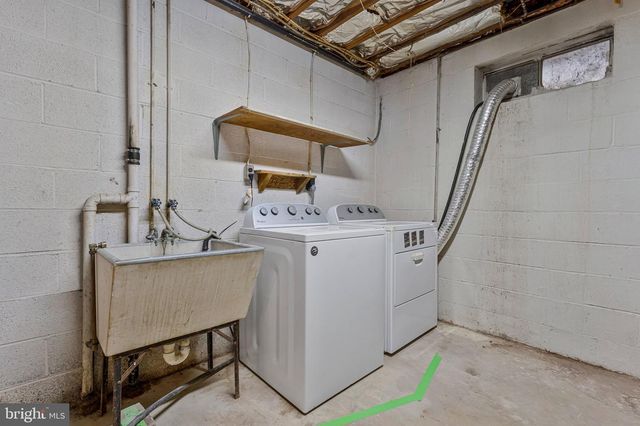 309 CENTER ST N, Vienna, VA 22180
