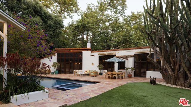 659 E Channel Road, Santa Monica, CA 90402