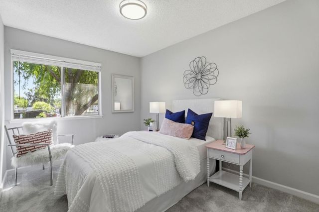 3184 Fernside Square, San Jose, CA 95132