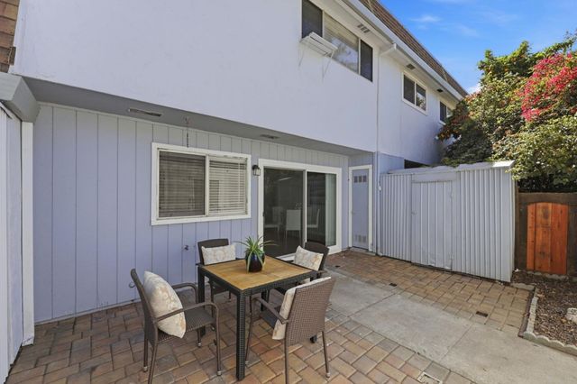 3184 Fernside Square, San Jose, CA 95132