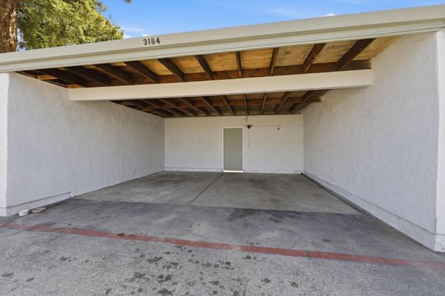 3184 Fernside Square, San Jose, CA 95132