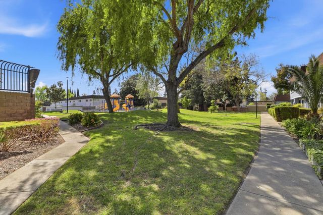 3184 Fernside Square, San Jose, CA 95132