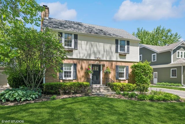 2236 Birchwood Avenue, Wilmette, IL 60091
