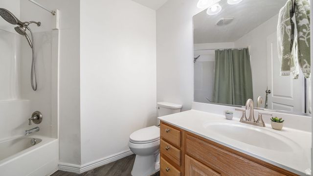 939 W NIBLEY PKWY, Nibley, UT 84321