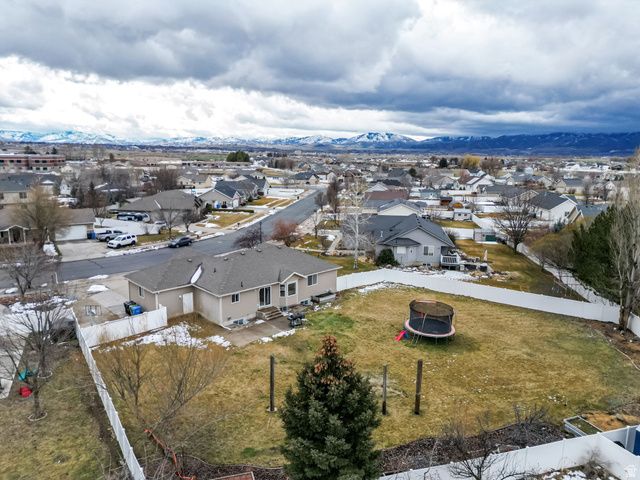 939 W NIBLEY PKWY, Nibley, UT 84321