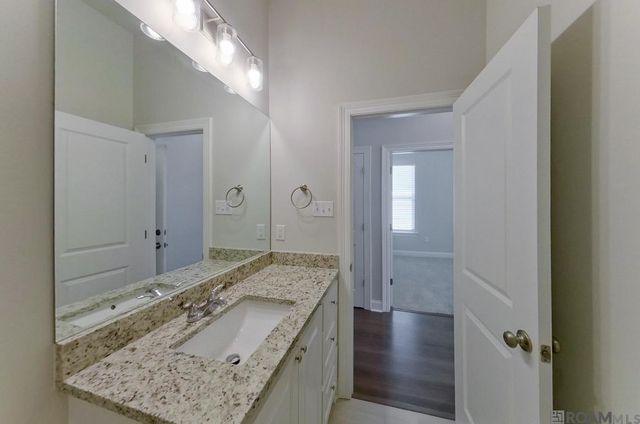 4842 Mokki Ln, Baton Rouge, LA 70817