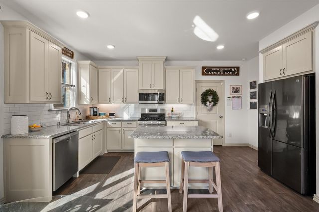 4519 Fossil Opal Lane, Arlington, TX 76005