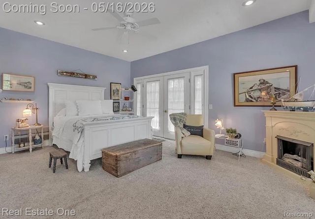 108 College Street, Holly Township, MI 48442