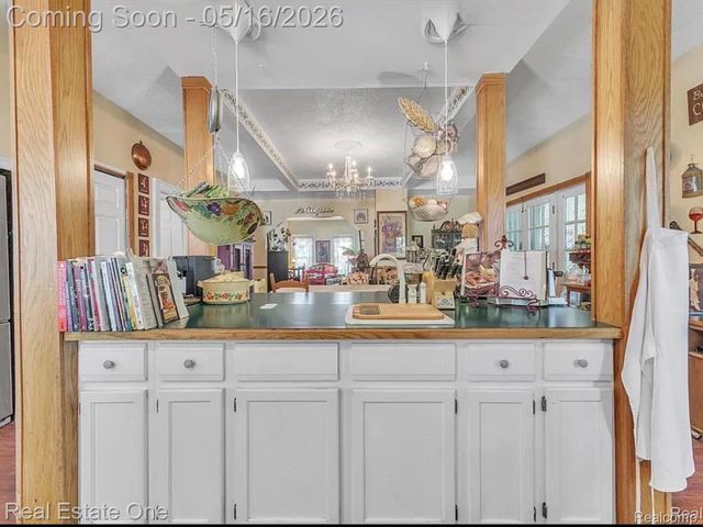 108 College Street, Holly Township, MI 48442