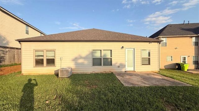 2357 Cornell Circle, Mcdonough, GA 30253