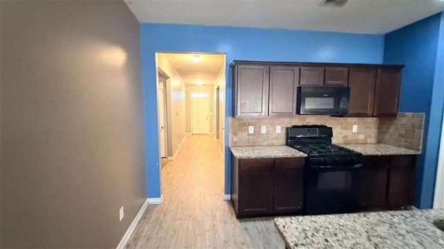 2357 Cornell Circle, Mcdonough, GA 30253