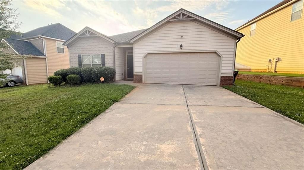 2357 Cornell Circle, Mcdonough, GA 30253