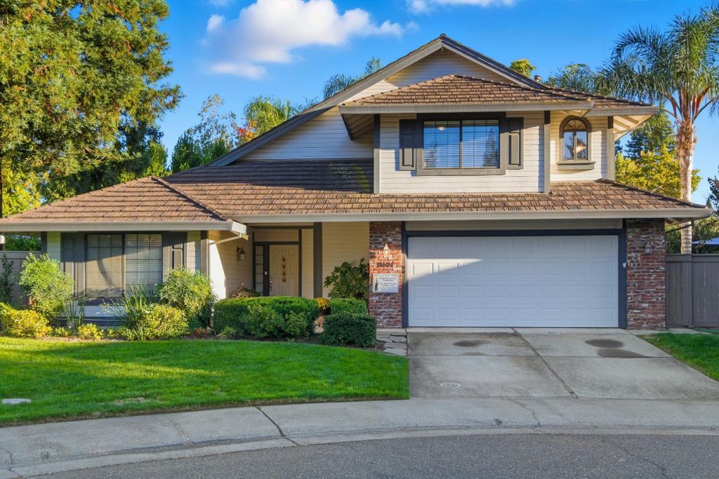 11604 Blazing Star Ct, Gold River, CA 95670