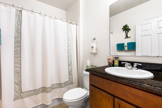 1486 Lexington Square SW, Vero Beach, FL 32962