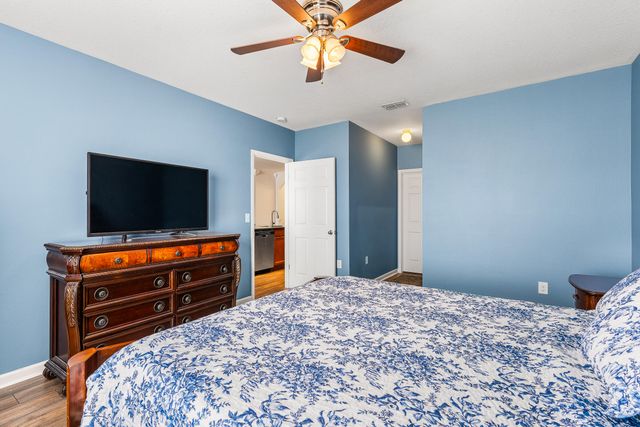 1486 Lexington Square SW, Vero Beach, FL 32962