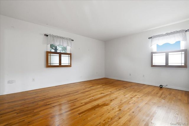 1810 Front Street 29, East Meadow, NY 11554