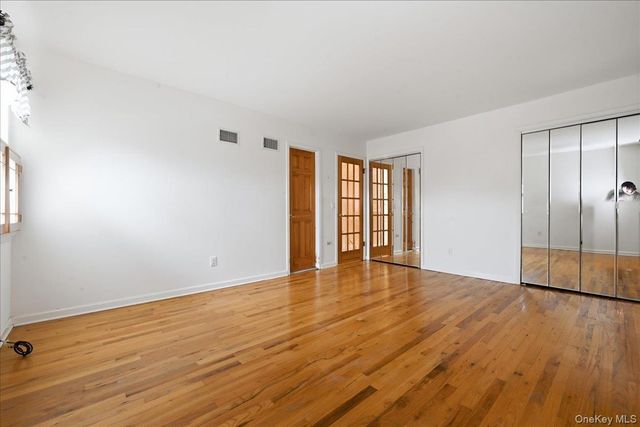 1810 Front Street 29, East Meadow, NY 11554