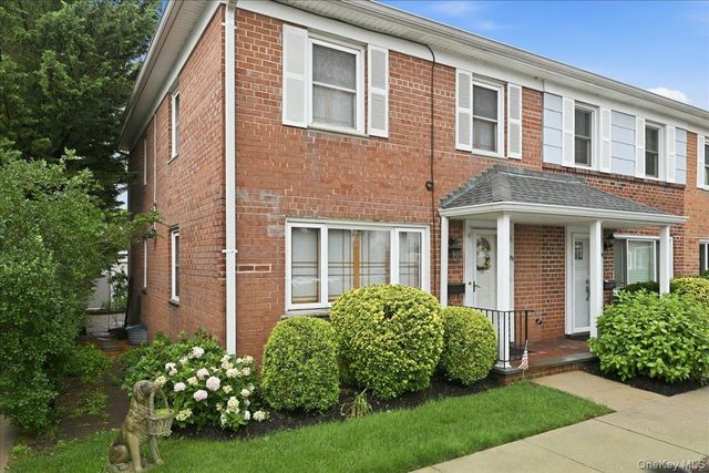 1810 Front Street 29, East Meadow, NY 11554