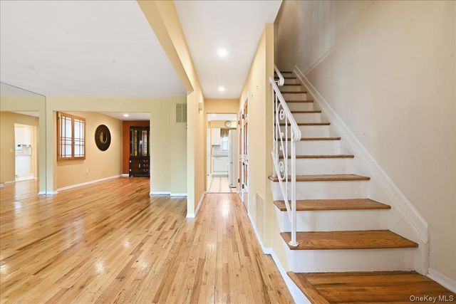 1810 Front Street 29, East Meadow, NY 11554