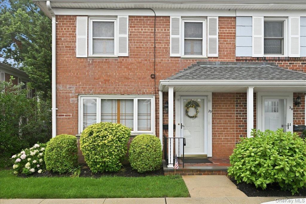 1810 Front Street 29, East Meadow, NY 11554