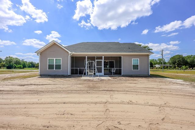 3520 Edwards Rd., Aynor, SC 29511